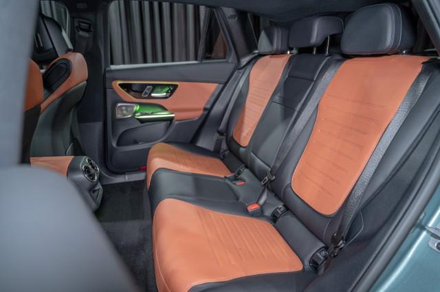 new 2025 Mercedes-Benz GLC 300 car, priced at $64,315