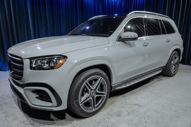 new 2024 Mercedes-Benz GLS 450 car, priced at $102,195