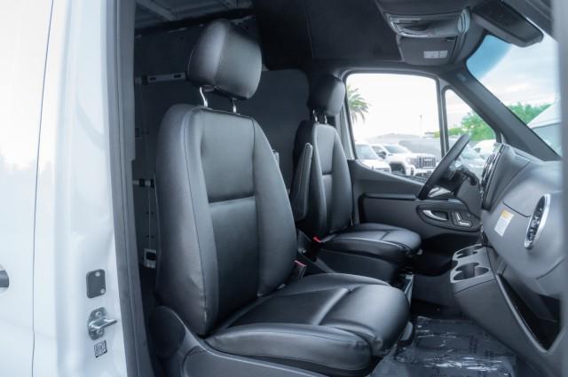 new 2026 Mercedes-Benz Sprinter 2500 car, priced at $72,665