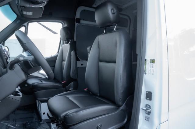 new 2026 Mercedes-Benz Sprinter 2500 car, priced at $72,665