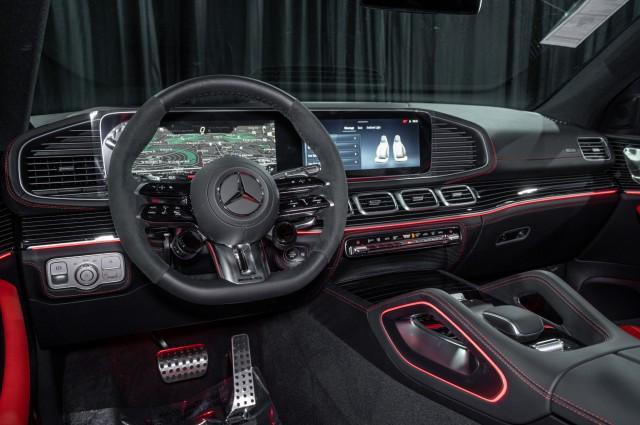 new 2025 Mercedes-Benz AMG GLE 53 car, priced at $105,515