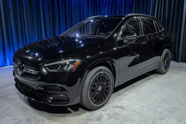 new 2025 Mercedes-Benz GLA 250 car, priced at $52,370