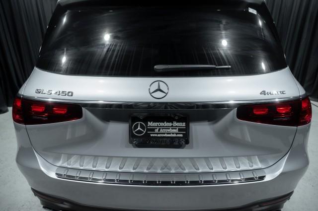 new 2025 Mercedes-Benz GLS 450 car, priced at $104,895