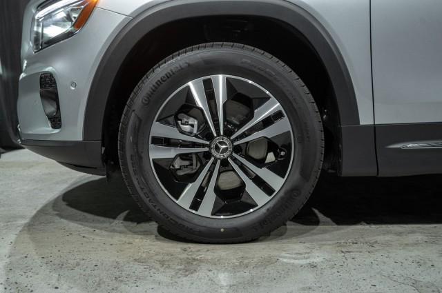 new 2025 Mercedes-Benz GLB 250 car, priced at $54,905