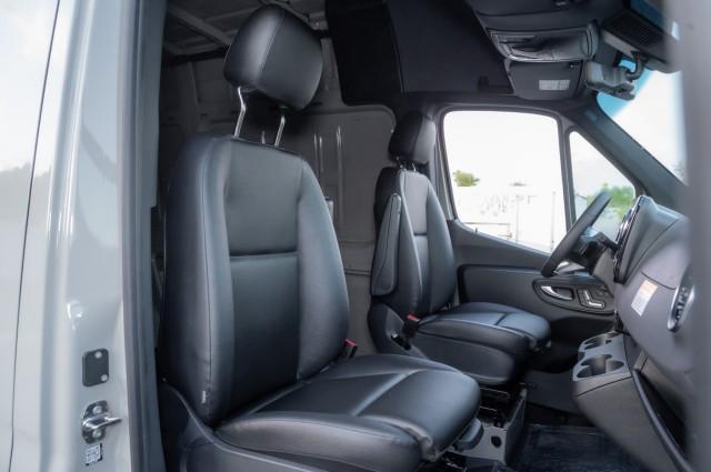 new 2025 Mercedes-Benz Sprinter 2500 car, priced at $80,408