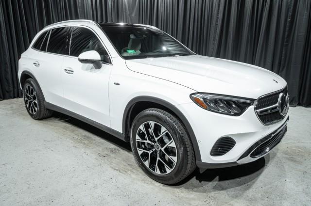 new 2025 Mercedes-Benz GLC 350e car, priced at $68,465