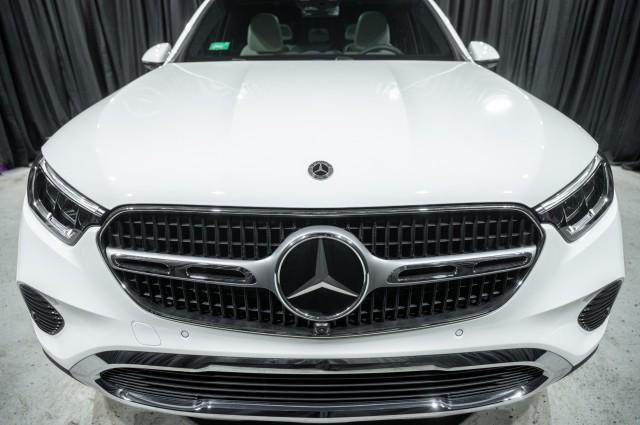 new 2025 Mercedes-Benz GLC 350e car, priced at $68,465