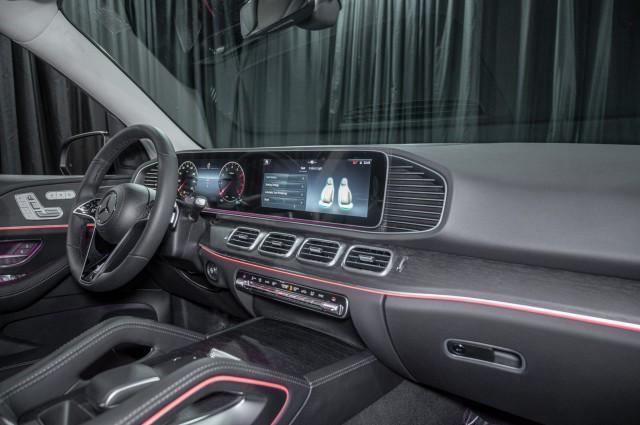 new 2025 Mercedes-Benz GLE 450 car, priced at $84,430