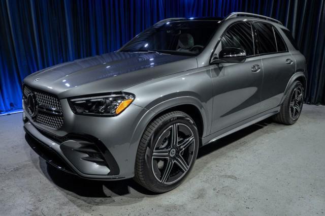 new 2025 Mercedes-Benz GLE 580 car, priced at $96,375