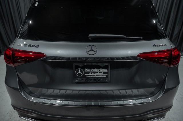 new 2025 Mercedes-Benz GLE 580 car, priced at $96,375