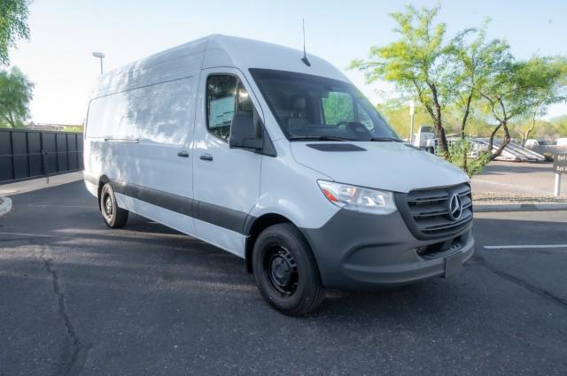 new 2025 Mercedes-Benz Sprinter 2500 car, priced at $68,609