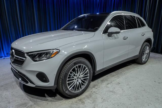 new 2025 Mercedes-Benz GLC 300 car, priced at $57,865