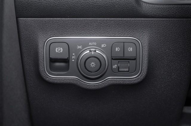 new 2026 Mercedes-Benz GLB 250 car, priced at $47,705