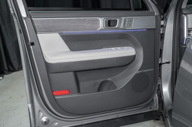 used 2024 Hyundai Santa Fe car, priced at $34,000
