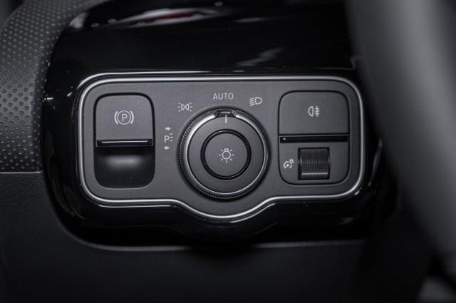 new 2025 Mercedes-Benz CLA 250 car, priced at $48,895