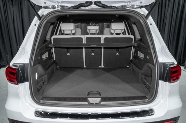 new 2025 Mercedes-Benz GLB 250 car, priced at $47,660