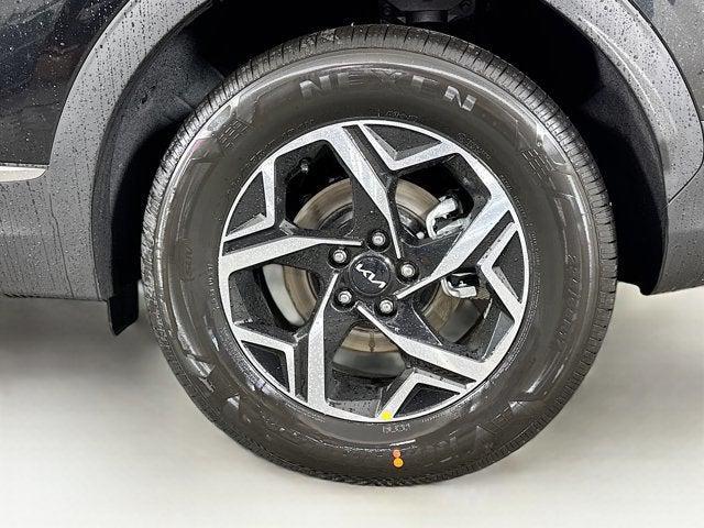 new 2025 Kia Sportage car, priced at $30,940