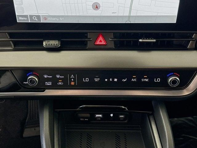 new 2025 Kia Sportage Hybrid car, priced at $35,160