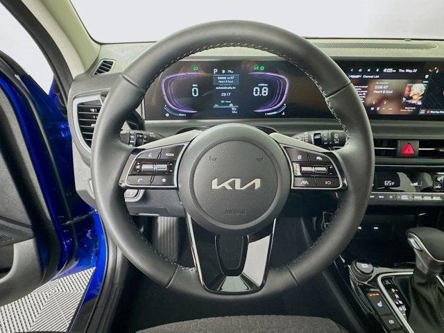 new 2025 Kia Seltos car, priced at $28,500