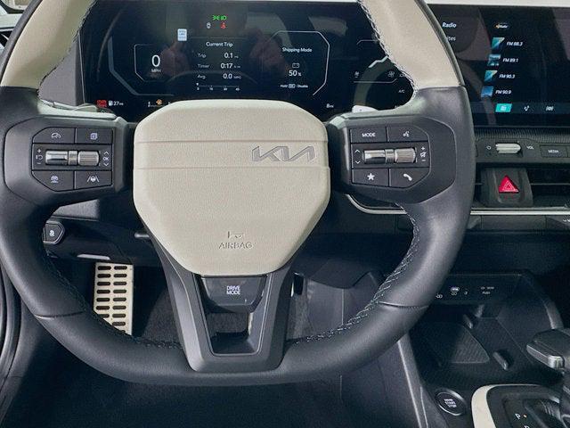 new 2025 Kia K4 car, priced at $31,640