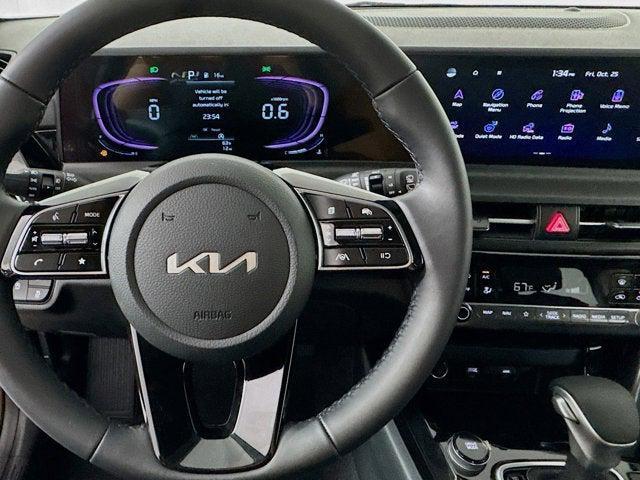 new 2025 Kia Seltos car, priced at $28,275