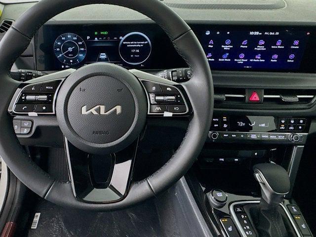 new 2025 Kia Seltos car, priced at $30,185
