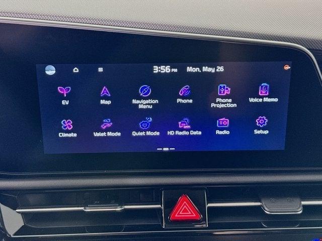 new 2025 Kia Niro EV car, priced at $35,365