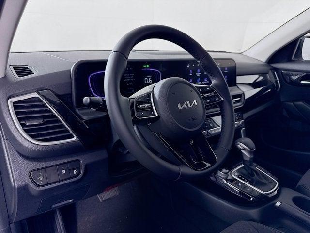 new 2025 Kia Seltos car, priced at $28,745