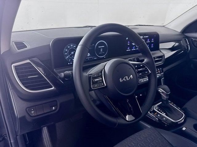 new 2025 Kia Seltos car, priced at $31,600