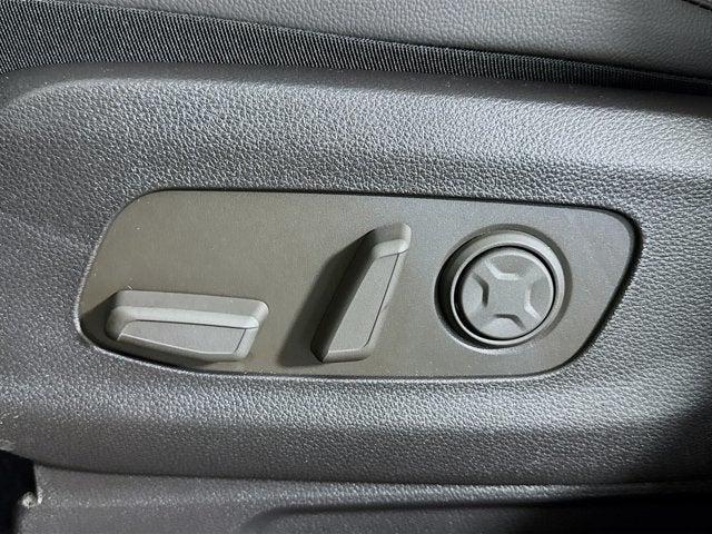 new 2025 Kia Carnival car, priced at $55,240