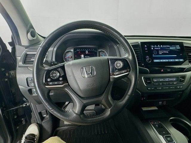 used 2022 Honda Pilot car, priced at $29,637