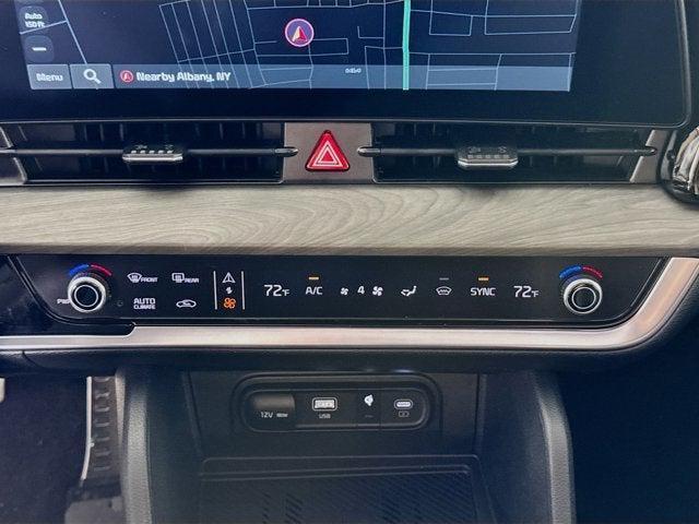 new 2025 Kia Sportage car, priced at $39,050