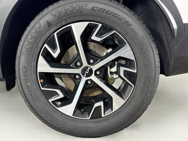 new 2025 Kia Sportage car, priced at $33,035