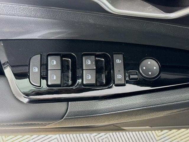 new 2025 Kia Sportage car, priced at $33,035