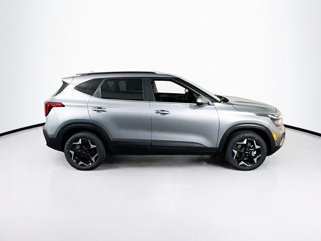 new 2025 Kia Seltos car, priced at $30,035