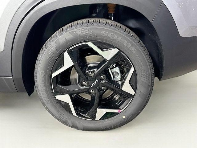 new 2025 Kia Seltos car, priced at $30,035