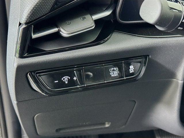 new 2025 Kia Niro car, priced at $30,685