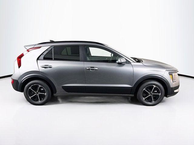 new 2025 Kia Niro car, priced at $30,685
