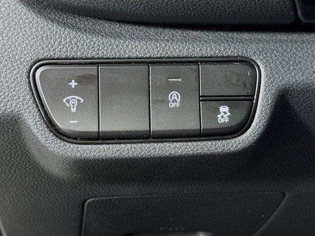 used 2025 Kia Seltos car, priced at $25,000