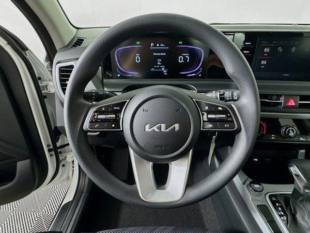 new 2026 Kia Seltos car, priced at $27,465