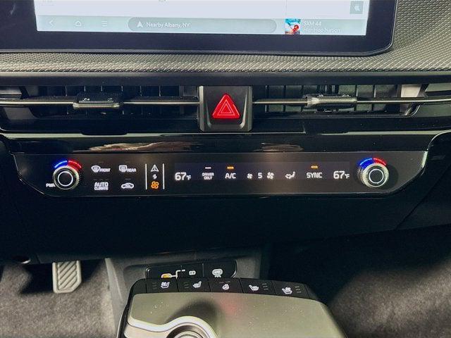 new 2025 Kia EV6 car, priced at $46,390