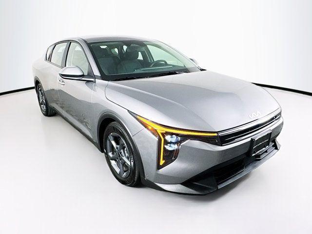 used 2025 Kia K4 car, priced at $21,000