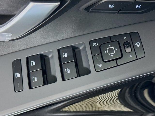 new 2025 Kia Niro EV car, priced at $40,100