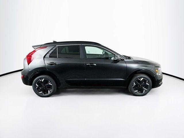 new 2025 Kia Niro EV car, priced at $40,100