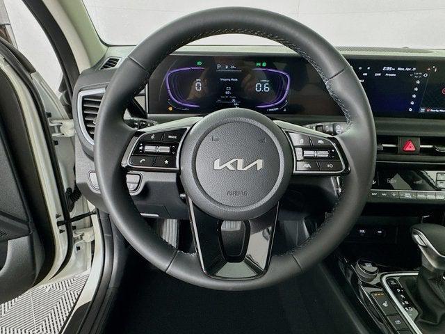new 2025 Kia Seltos car, priced at $28,670