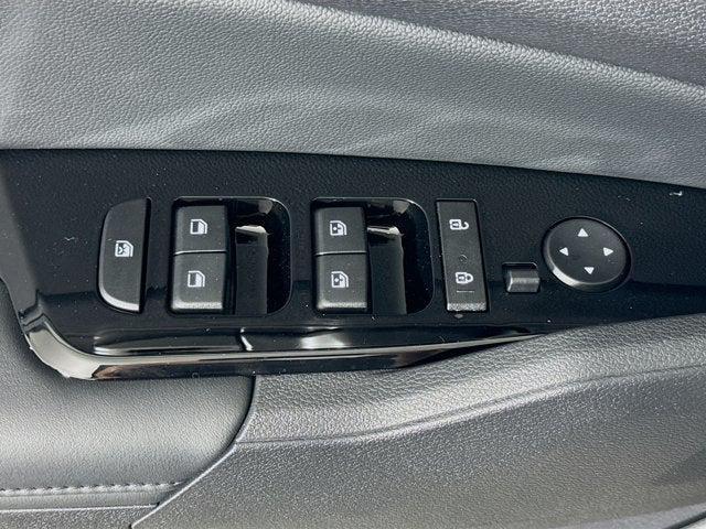 new 2025 Kia Sportage Hybrid car, priced at $34,000