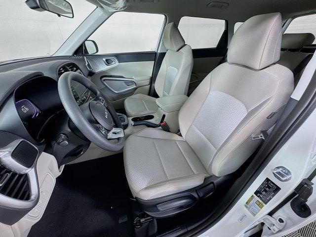 new 2025 Kia Soul car, priced at $22,605