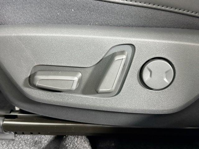 new 2025 Kia Niro EV car, priced at $35,365