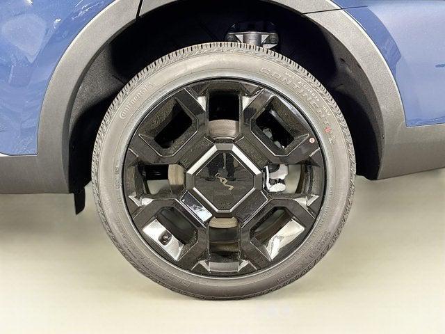 new 2025 Kia Sorento car, priced at $48,525
