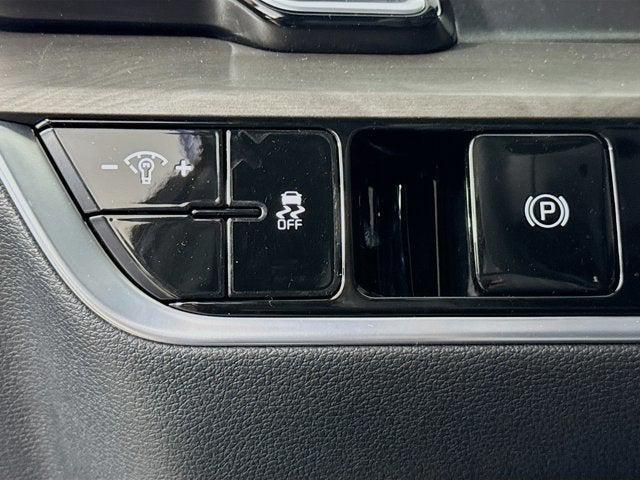 new 2025 Kia Sportage car, priced at $34,275